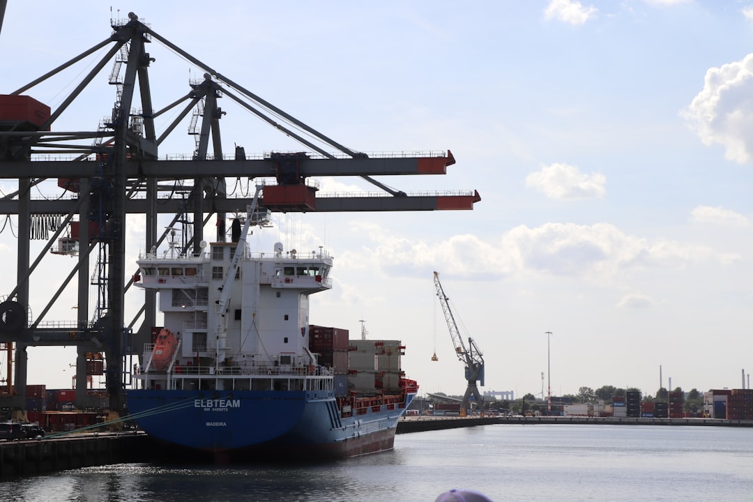 Shipping Automatic Labeling Applicators (HS 842230) to the Port of Aarhus, Denmark