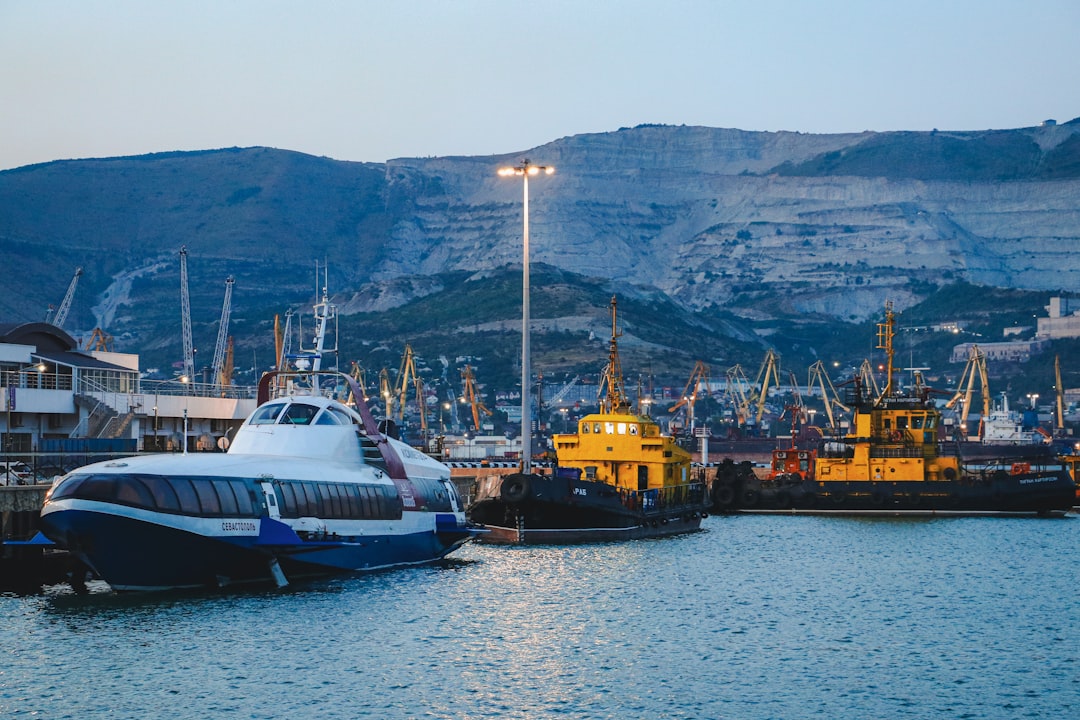 Importing Electric Meat Grinders (HS 850940) to the Port of Gdansk, Poland