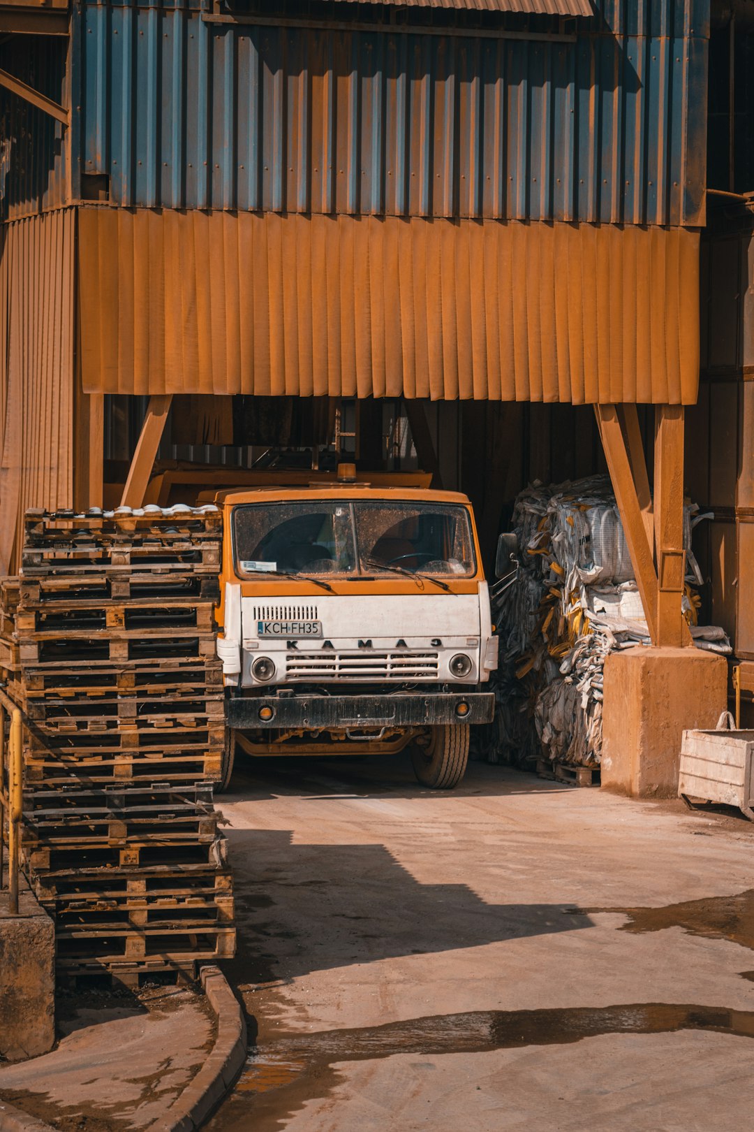 Shipping High-Tensile Hex Bolts to Port Klang, Malaysia