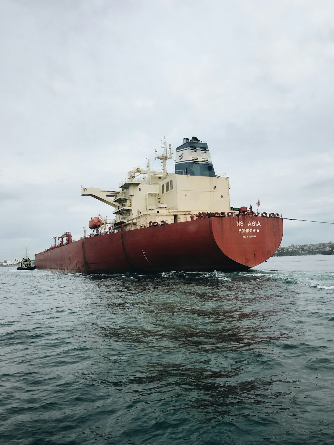 Shipping Waterproof Bluetooth Speakers to the Port of Southampton