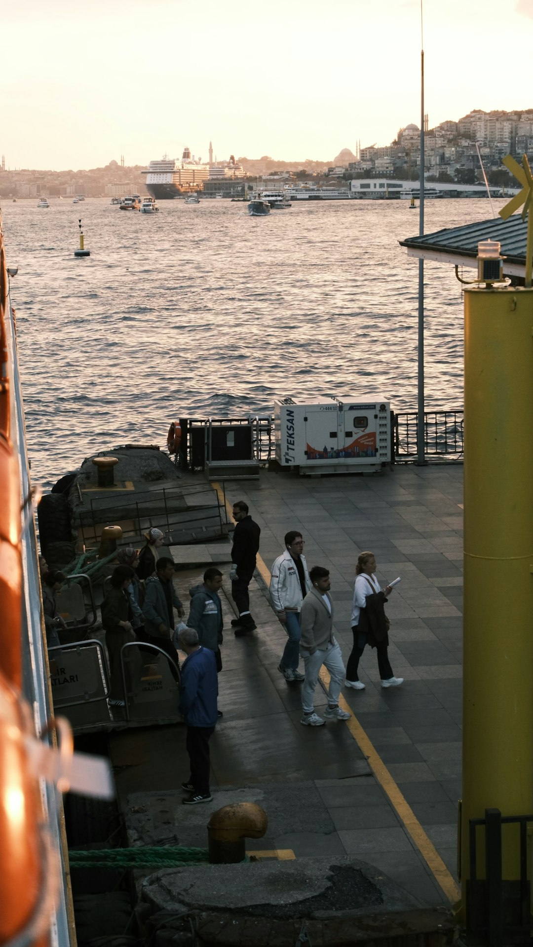 Shipping Solid State Drives (SSD) to Port of Puerto Quetzal, Guatemala