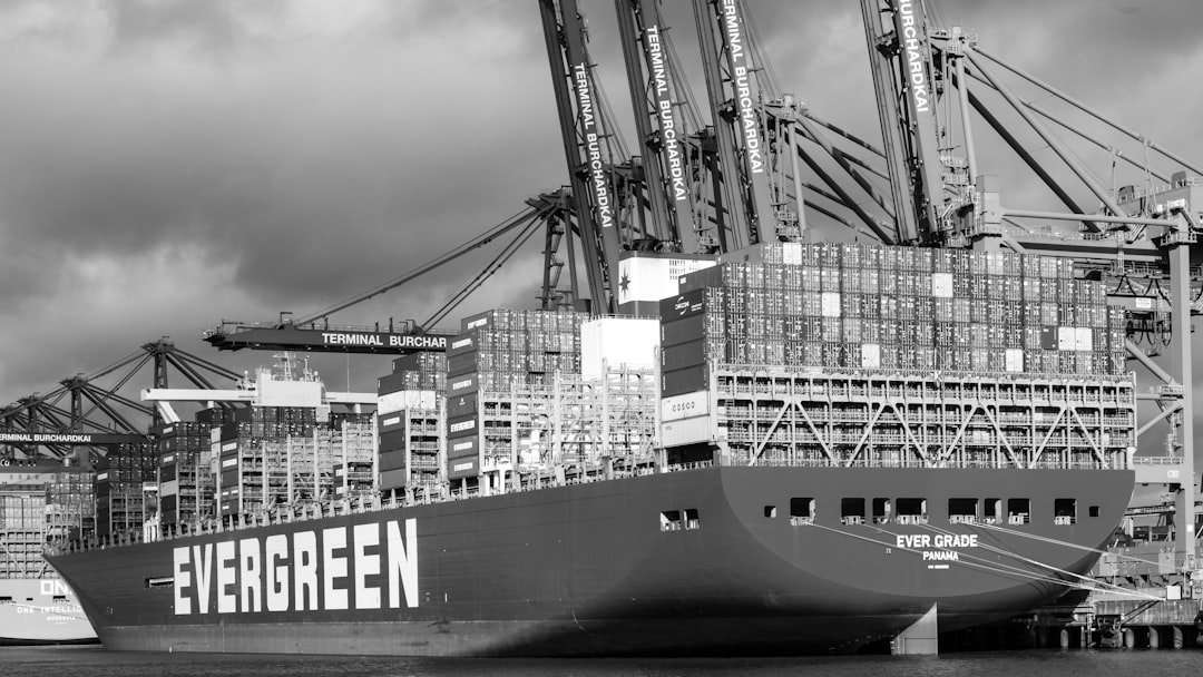 Shipping Pure Ginseng Extract Liquid to the Port of Melbourne, Australia