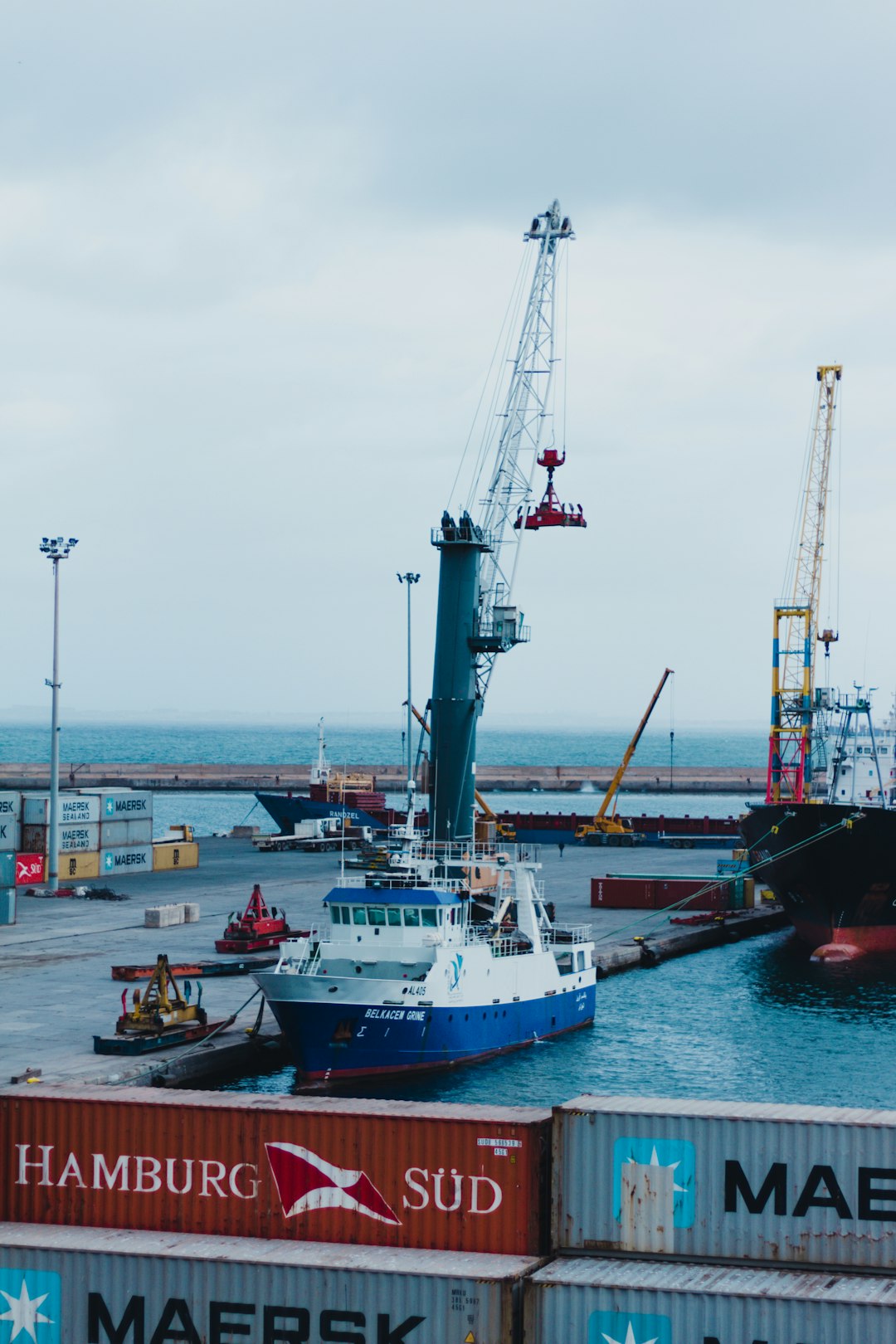 Shipping Engine Crankshaft Forgings to the Port of Trieste, Italy