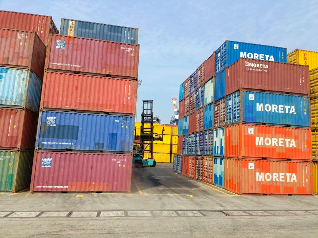 Importing Semiconductor Microchips (HS 854231) to the United States via the Port of Savannah